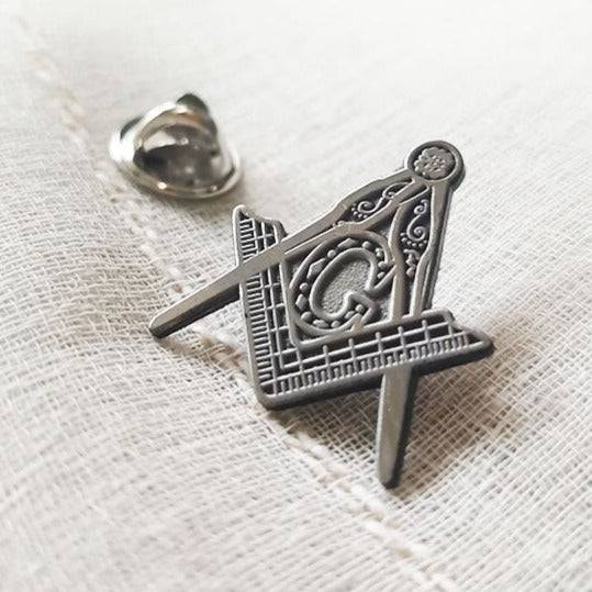 Master Mason Blue Lodge Lapel Pin - 2nd Degree Square and Compass Silver Color - Bricks Masons