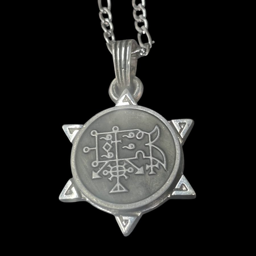 Demon Pendant 53 PRESIDENT CAMIO and Secret Seal Solomon 72 Demons Minor Key of Solomon Goetia In Silver 3 x 2.5 cm 12 Gr Art 1912 - Bricks Masons