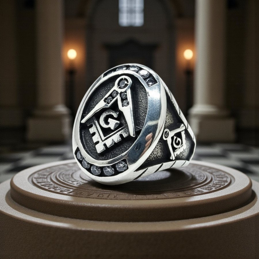 Masonic Master Silver Ring with Stones 2.2 x 1.7 Art 63 - Bricks Masons