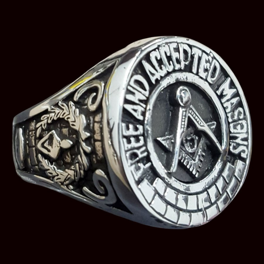 Masonic Master Degree Ring in Silver Freemasonry Art 72 - Bricks Masons