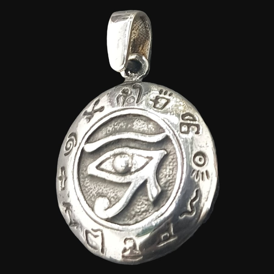 Horus Eye Pendant in Silver 2 cm 3.5 g Art 920 - Bricks Masons