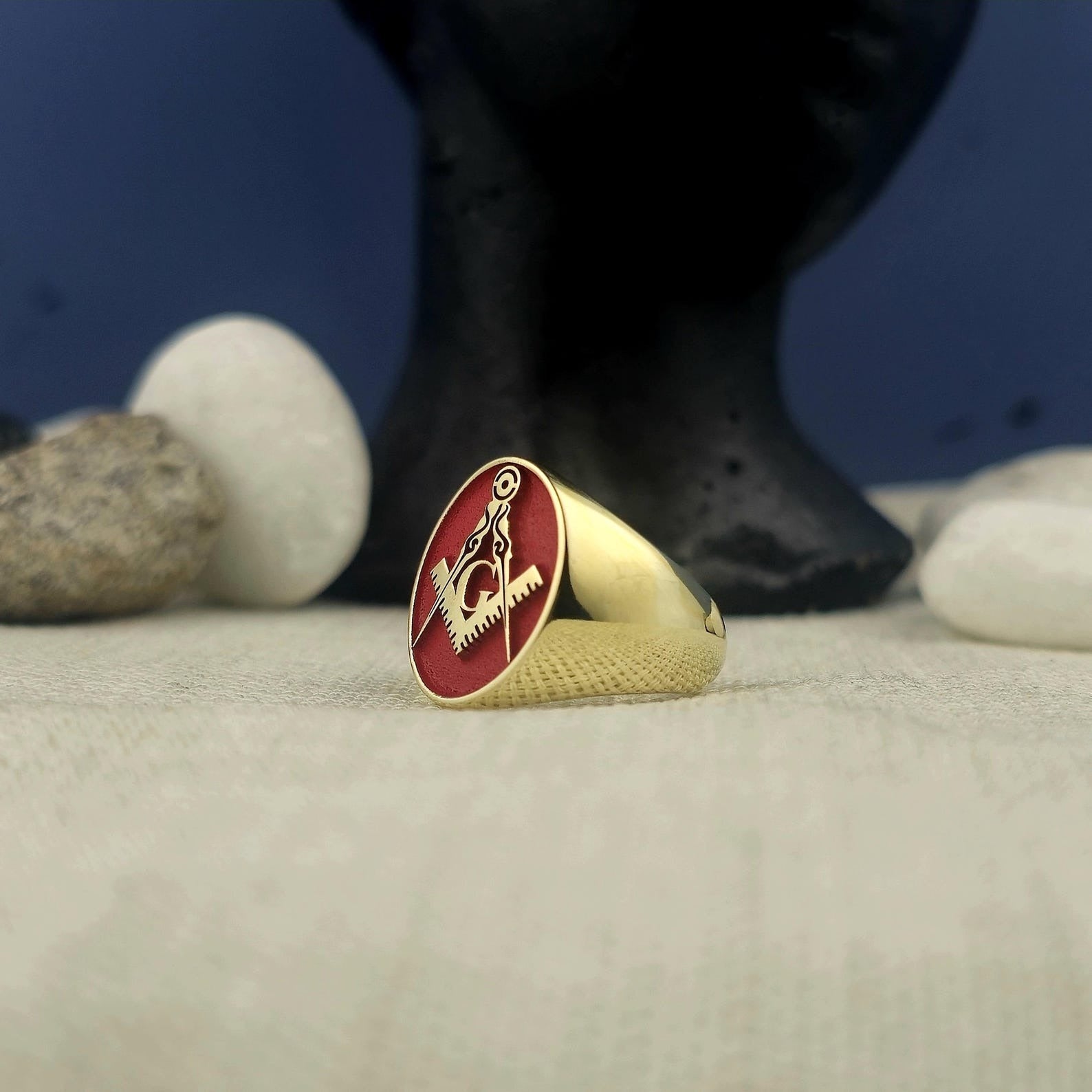 Master Mason Blue Lodge Ring - Red With Gold Square & Compass G - Bricks Masons