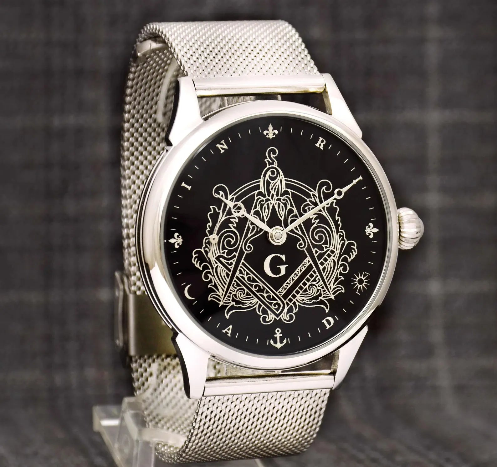 Master Mason Blue Lodge Wristwatch - Hidden Symbols Bracelet - Bricks Masons