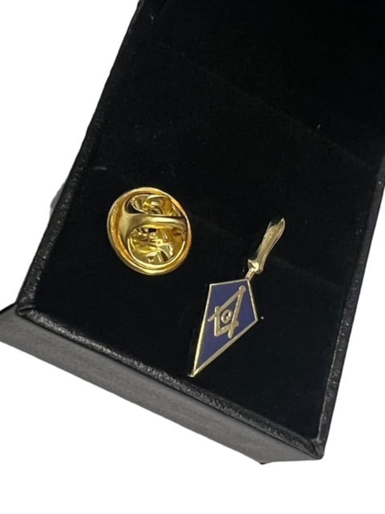 Master Mason Blue Lodge Pocket Watch - 4 Products Gift Set - Bricks Masons