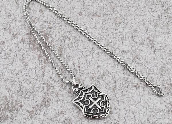 Knights Templar Necklace - Medieval Cross Shield - Bricks Masons