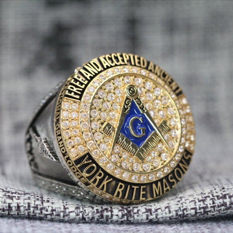 Master Mason Blue Lodge Ring - Sterling Silver 18k Yellow Gold Plated Face - Bricks Masons