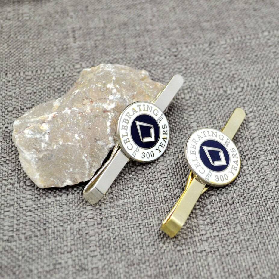 Master Mason Blue Lodge Tie Bar - Celebrating 300 Years (1717-2017) Square and Compass - Bricks Masons